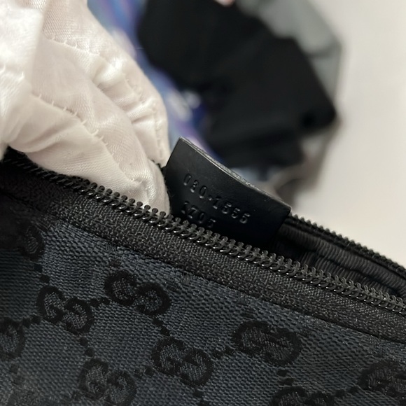 Rare Gucci Black Monogram and Leather Key/Cosmetic Case Wristlet - Picture 9 of 11